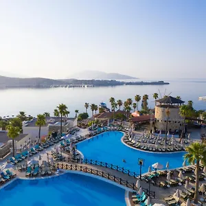 5* אתר נופש Selectum Colours Bodrum