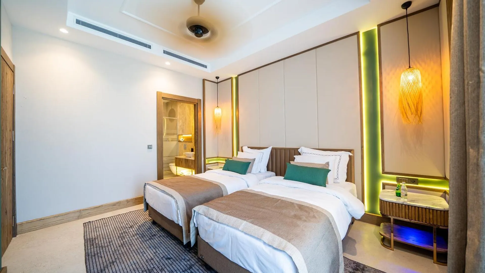 Resort La Blanche Island Bodrum Guvercinlik