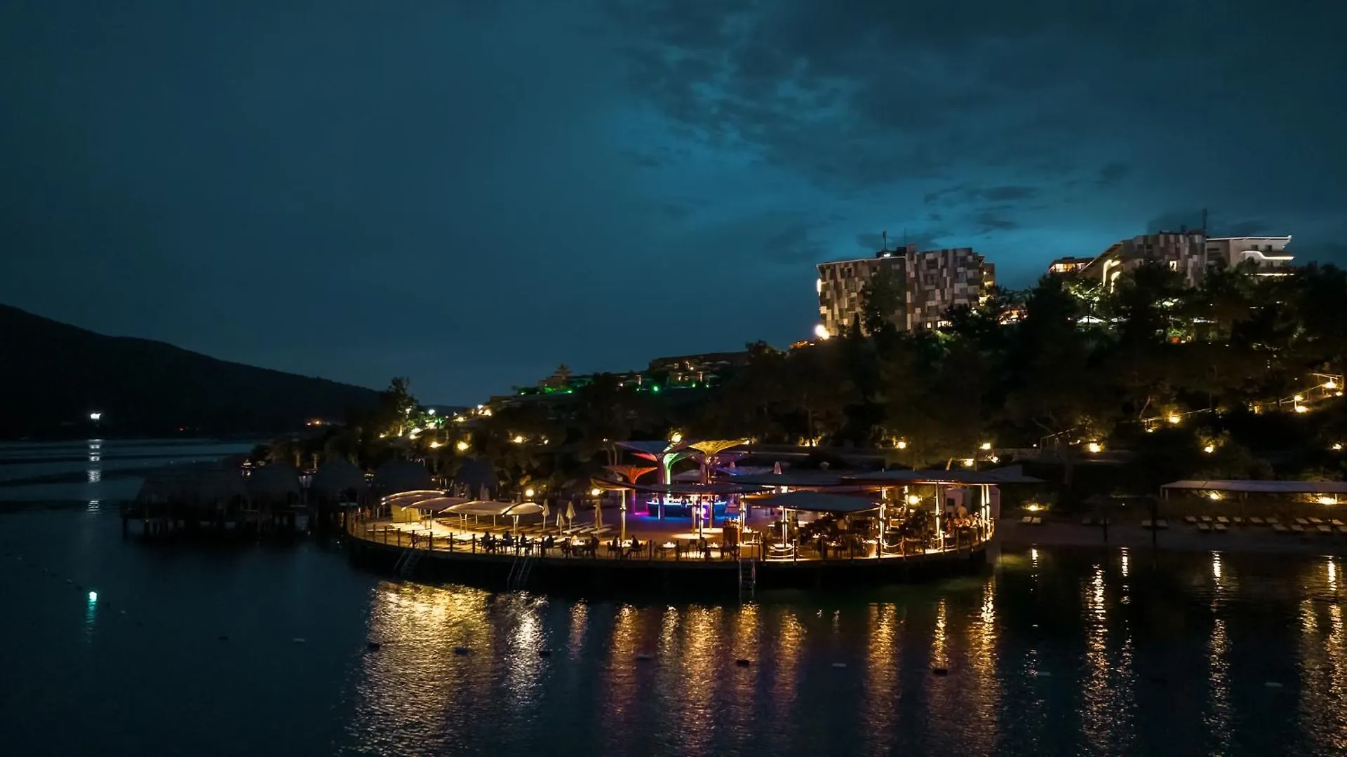 Resort La Blanche Island Bodrum Guvercinlik